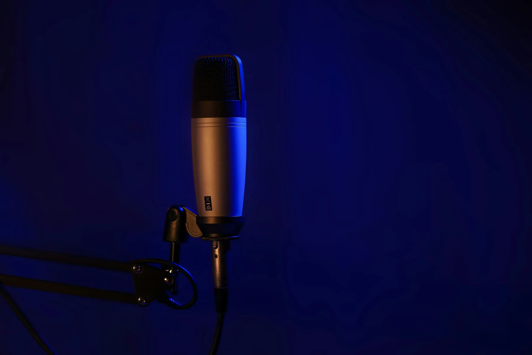 收音与声音细节，用于业务场景说明